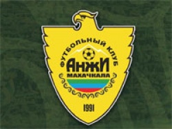 "Анжи" сыграет с "Маккаби", "Копенгагеном" и "Болтоном" на сборе в Австрии
