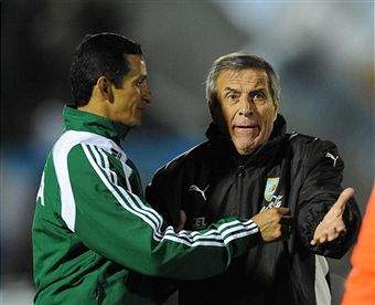 Табарес хочет и дальше тренировать сборную Уругвая