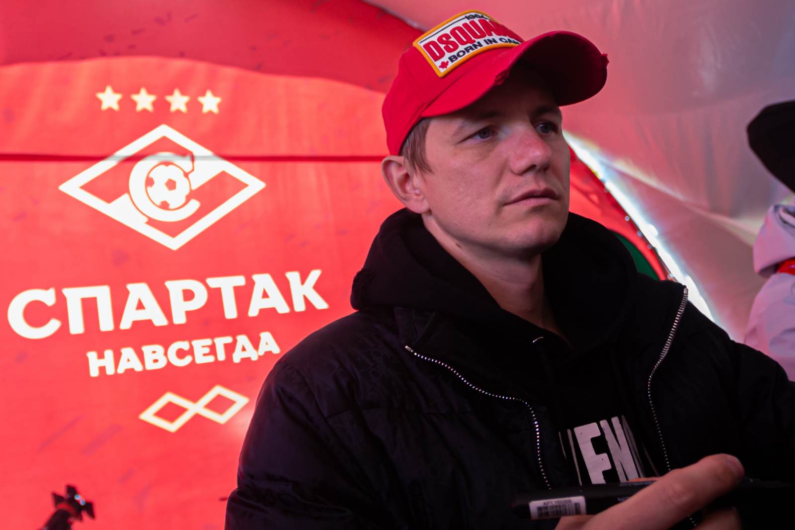 Павлюченко: «Хиддинк – тот тренер, который не мешал нам играть»