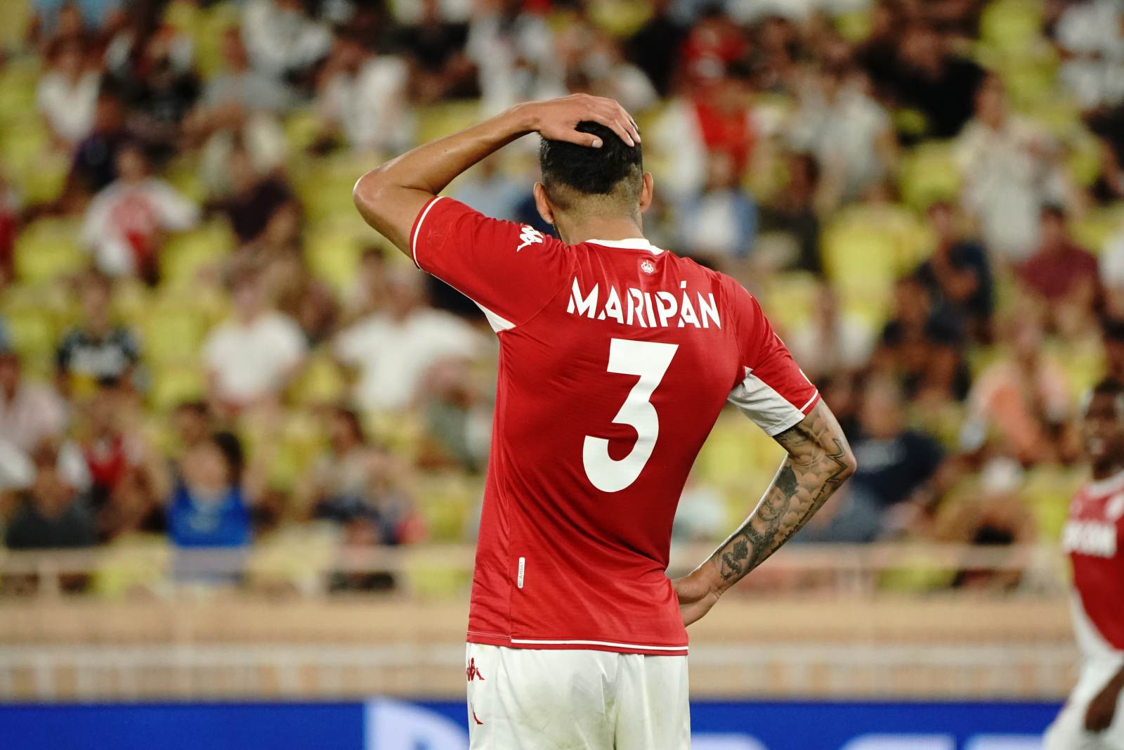 «Монако» Головина остался в меньшинстве в матче с «Марселем»