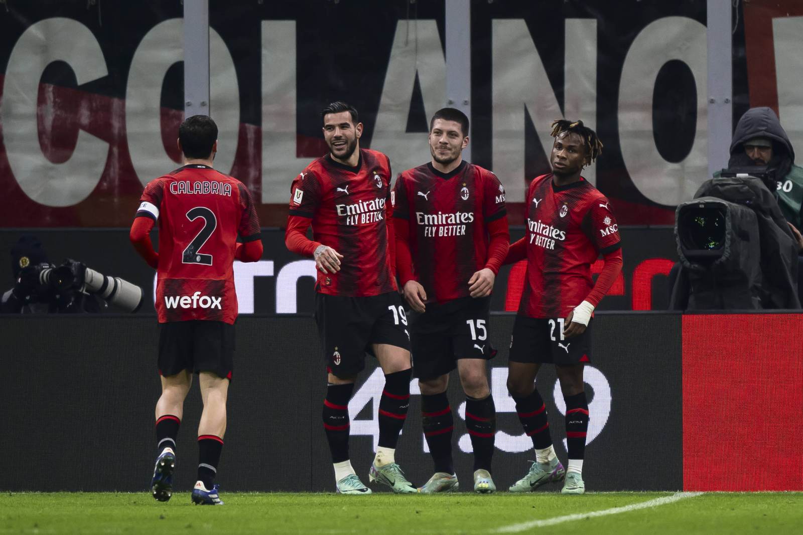 Борьелло пояснил, почему «Милан» остаётся претендентом на титул