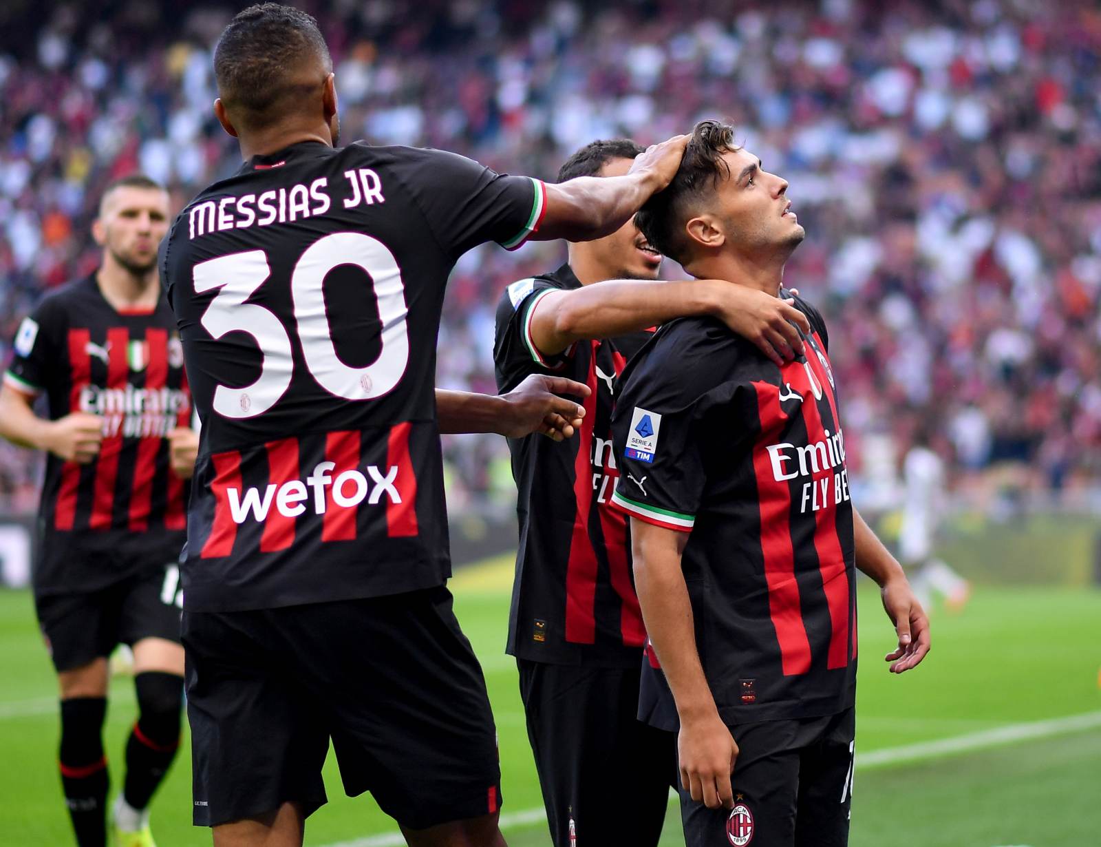 Паццини: «Милан» набрал четыре очка за три матча, а «Наполи» - 9, вот и вся разница»