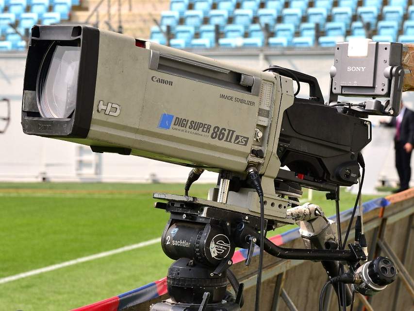 Украинский футболист Старгородский: «Нужно показывать белорусских болельщиков во время трансляций»