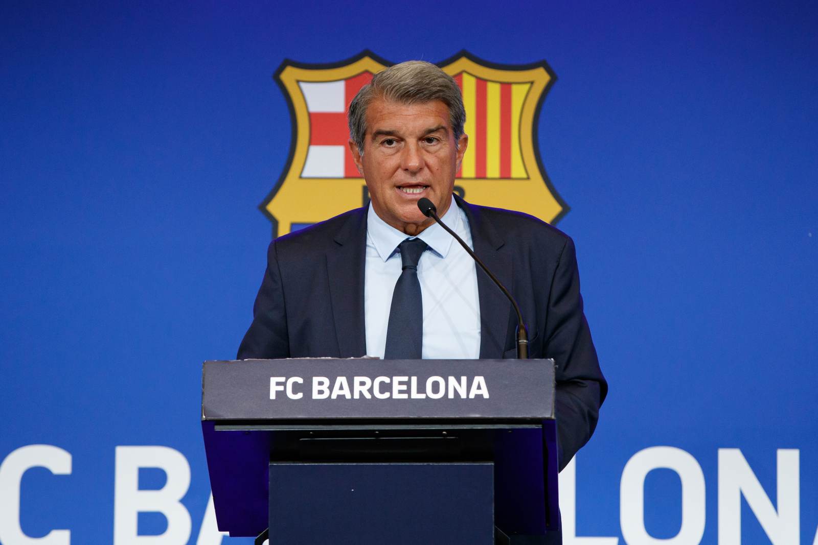 Президент «Барселоны»: Мы должны победить «Реал»