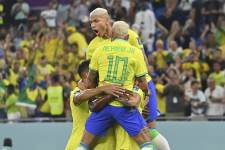 Четыре игрока исключены из заявки сборной Бразилии