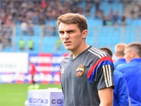 Кацаев и Базелюк покинут "Анжи" из-за недостатка игрового времени