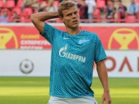 Агент Агузаров: «Кокорин и близко не футболист уровня Вальбуэна»