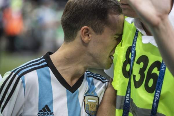 У игроков аргентинского клуба украли футболки прямо перед началом матча