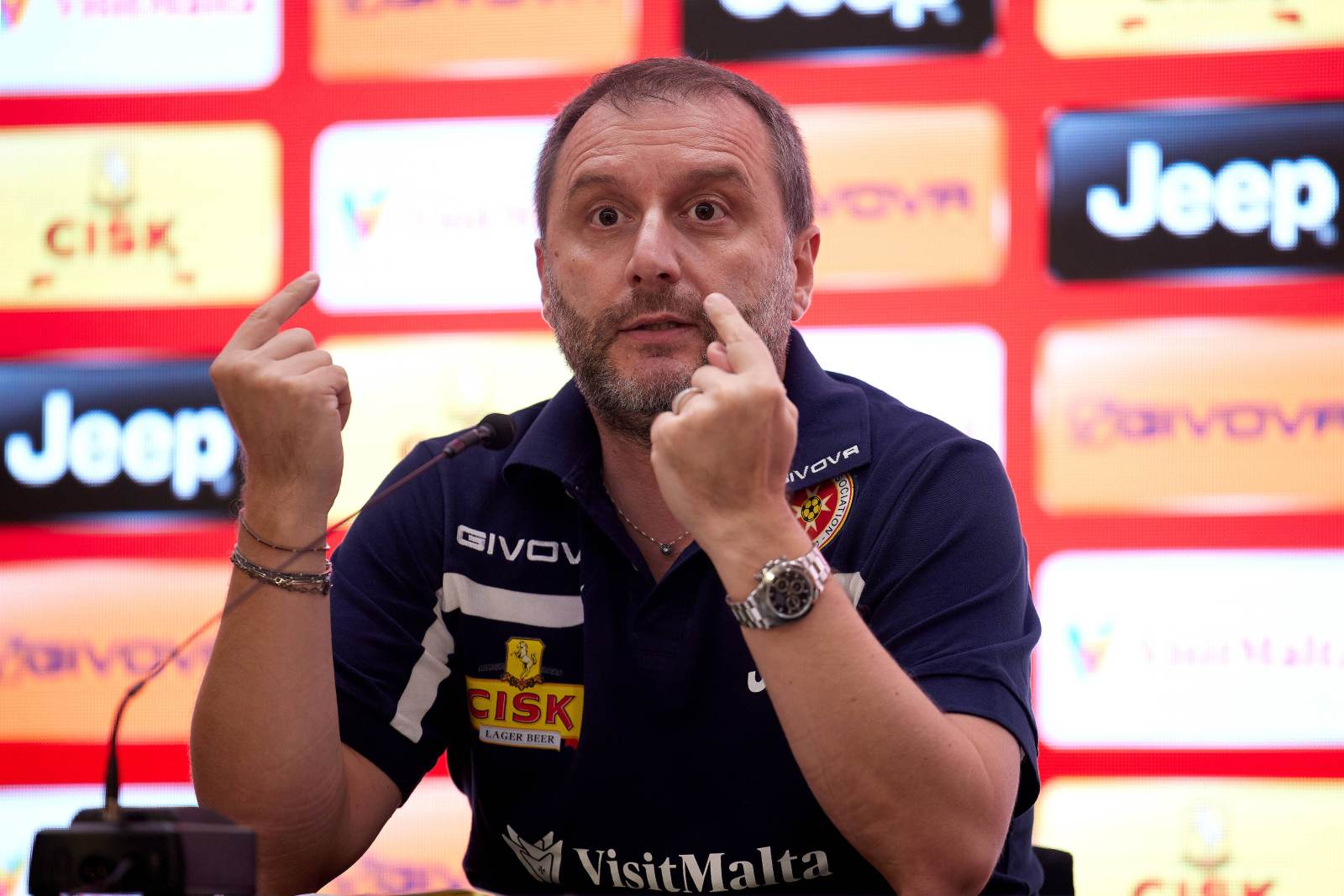 Сборная Мальты осталась без главного тренера, Манджа официально подал в отставку