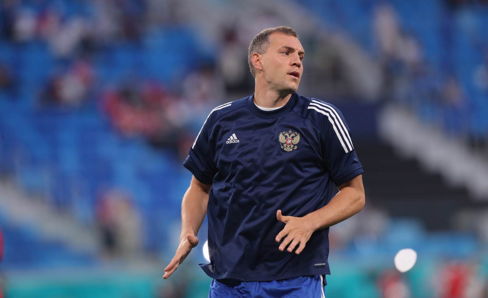 Газзаев считает, что Дзюба сможет себя проявить в новой команде