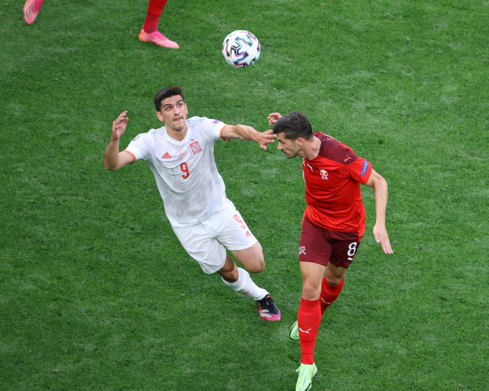 Швейцария в матче-триллере обыграла Сербию и вышла в плей-офф