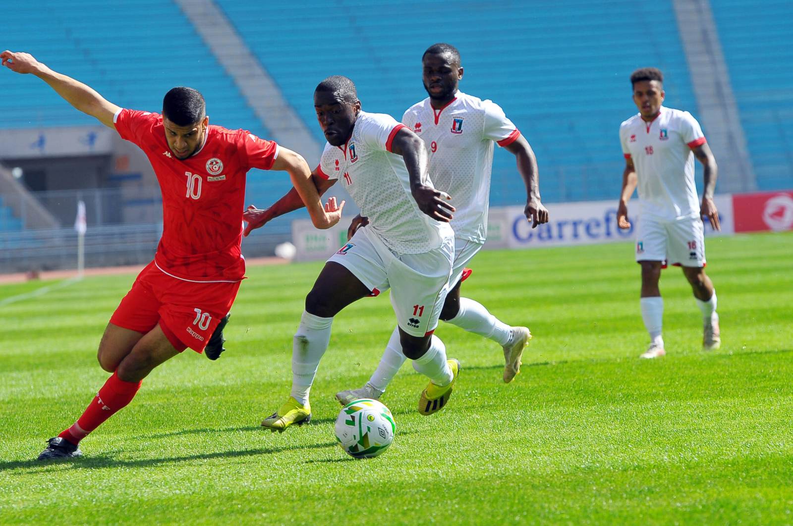 Алжир снова не смог забить и рискует покинуть Кубок Африки