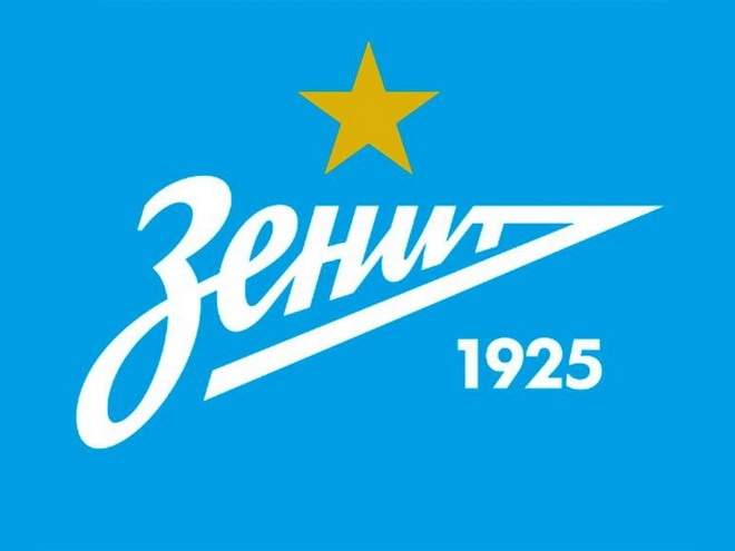 "Зенит" оштрафован на 300 тысяч рублей за использование болельщиками пиротехники