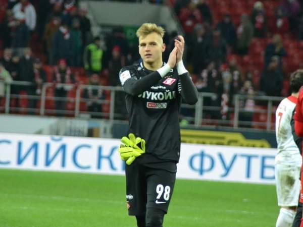 Пятницкий: "Максименко пока не готов играть так, как положено в топ-клубе"