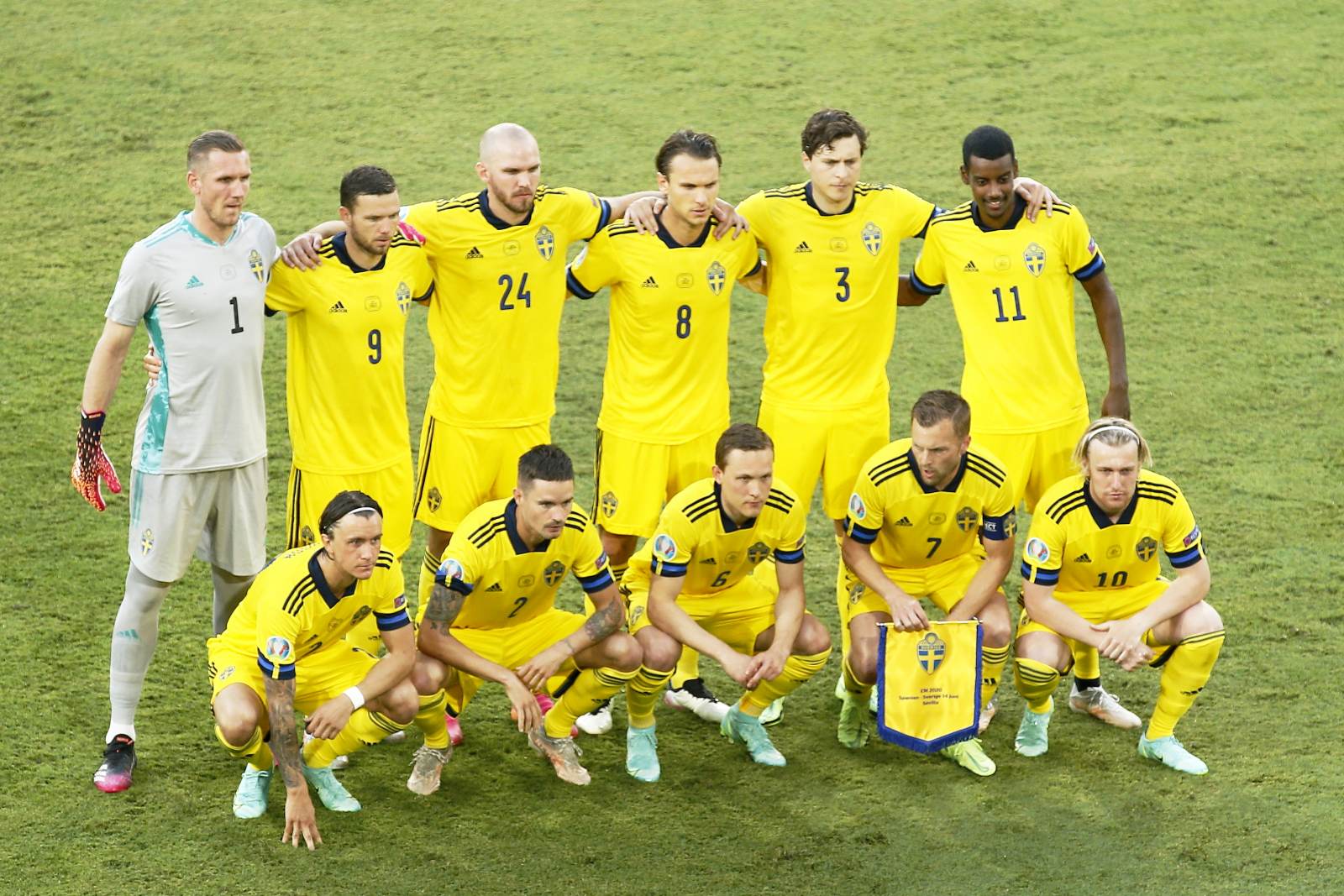 ​Матч Швеция – Словакия стал вторым в истории Евро по старшинству стартовых составов