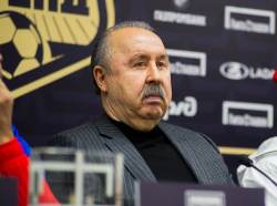 Газзаев назвал хорошей новость о переговорах с Карпиным по продлению контракта