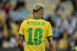 Неймар надеется побить рекорд Пеле по голам за сборную Бразилии