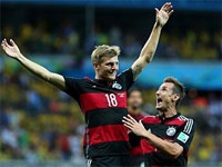Клозе: "В сборной Германии все игроки зрелые, несмотря на возраст"
