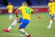 «Тоттенхэм» объявил о подписании звезды сборной Бразилии