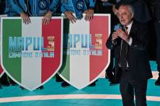 Президент «Наполи» высказался о будущем Осимхена