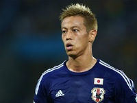 Хонда стал лучшим футболистом матча Япония - Греция