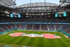 ​«Зенит» и «Спартак» сыграют при закрытой крыше на стадионе