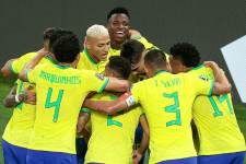 Сборная Бразилии крупно обыграла сборную Гвинеи