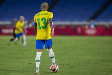 Дани Алвес: «То, что я могу играть за Бразилию в этом возрасте, показывает, что я уважаю эту профессию»
