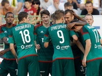 На матч "Локомотива" и "Амкара" можно попасть бесплатно в зелёной одежде