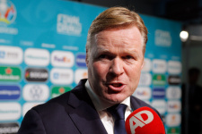 Куман отреагировал на слова ван Галя о подстроенном под Месси чемпионате мира - 2022