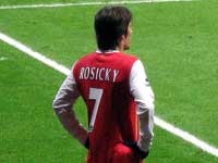 Росицки отказался комментировать переход Чеха в "Арсенал"