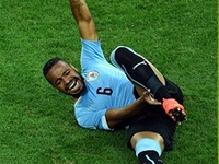 Перейра потерял сознание в игре Уругвай - Англия