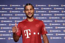 «Бавария» предложила новый контракт Гнабри