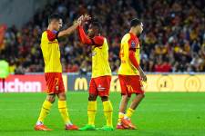 «Ланс» додавил «Севилью» на шестой добавленной минуте и оставил испанцев без «любимой» Лиги Европы