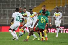 Сборная Сенегала пробилась в плей-офф, переиграв соперников из Камеруна