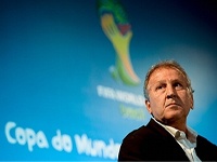 Зико: "Сборной Бразилии нужно начать с нуля"