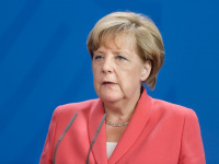 ​Большой футбол возвращается: Меркель разрешила рестарт Бундеслиги