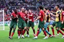 Сборная Португалии выиграла и 10-й матч квалификации