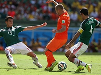 Роббен может быть наказан за симуляцию в игре с Мексикой