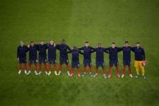 Сборная Франции в третий раз кряду выиграла два стартовых матча чемпионата мира