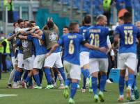 ​Сборная Италии дважды забила Австрии в первом дополнительном тайме