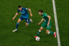 Кварацхелия снова забил и принёс очко сборной Грузии, Исландия разгромно победила