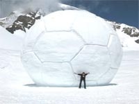 "Кёльн" и "Фрайбург" не могут начать матч из-за снегопада