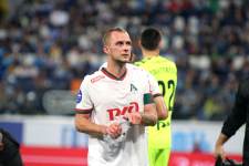 ​Капитан «Локомотива» Баринов отменил пенальти в матче