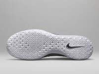 Nike представил новые бутсы