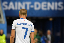 ​Гудмундссон - первый исландец, сделавший дубль в матче Серии А